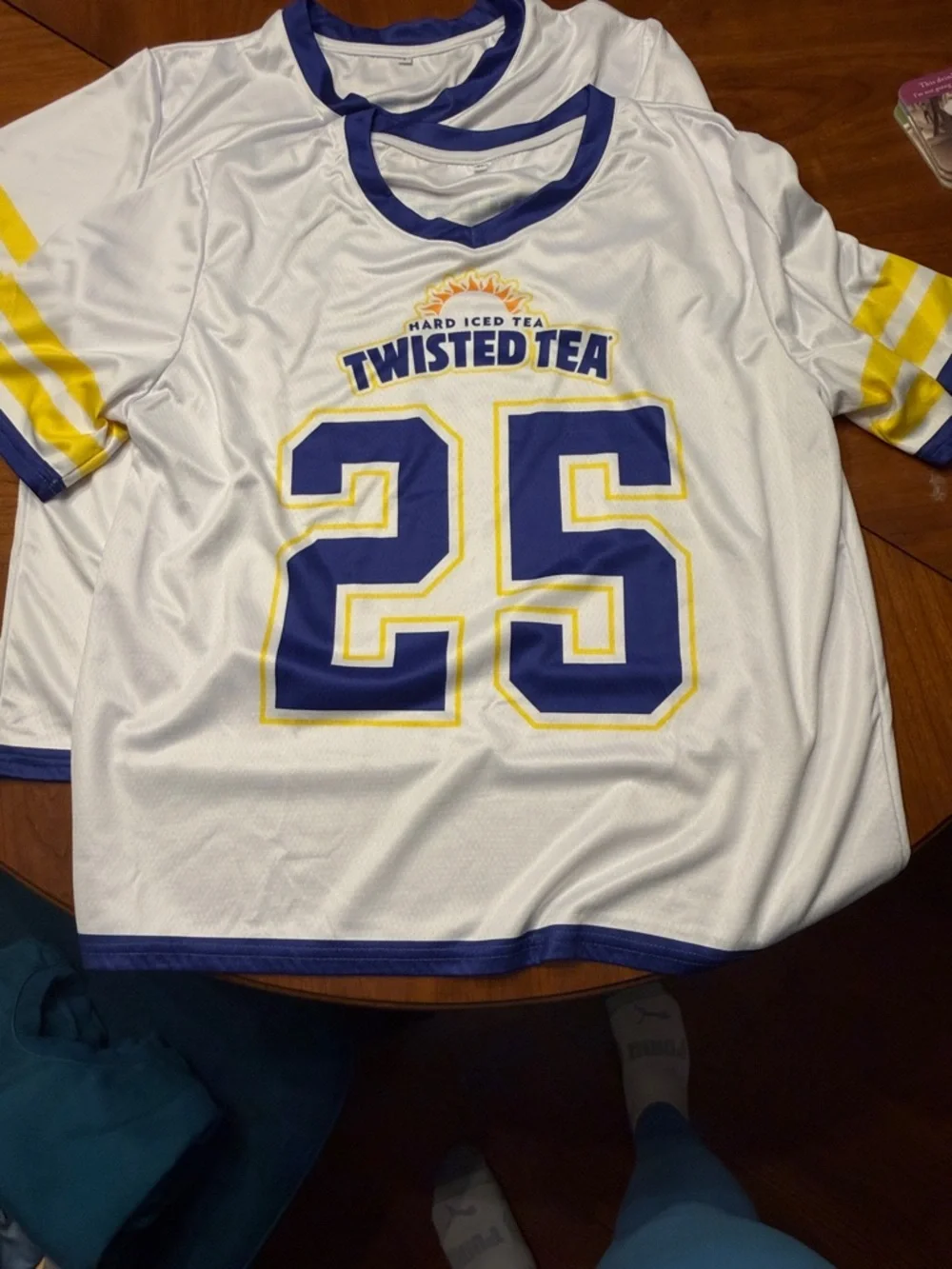 RARE Twisted Tea White Jersey with Blue & Yellow  size large and xl women’s - Picture 3 of 4